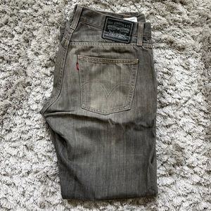 Levi’s 514 Slim Straight Gray Jeans - Size 33 x 30
